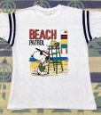 画像1: 80’s ARTEX Football T-Shirt (Snoopy Beach Patrol) (1)