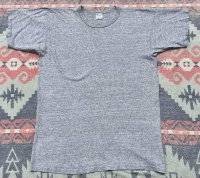 80’s Champion 霜降りグレーの無地 88/12 T-Shirtです。