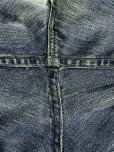 股部分のダブルステッチをリステッチ