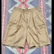 画像1: 50’s Dead Stock ARMY Khaki Shorts (32R)カッタータグ付き (1)