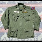 画像: 60’s ARMY "1st" Jungle Fatigue Jacket (フルデコレーション)