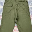 画像7: 64’ ARMY OG-107(初期型 移行期モデル)Sateen Utility Trousers 42x33 (7)