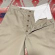 画像4: 50’s ARMY M-56 Khaki Chino Trousers(32x33表記)ボタンフロント (4)