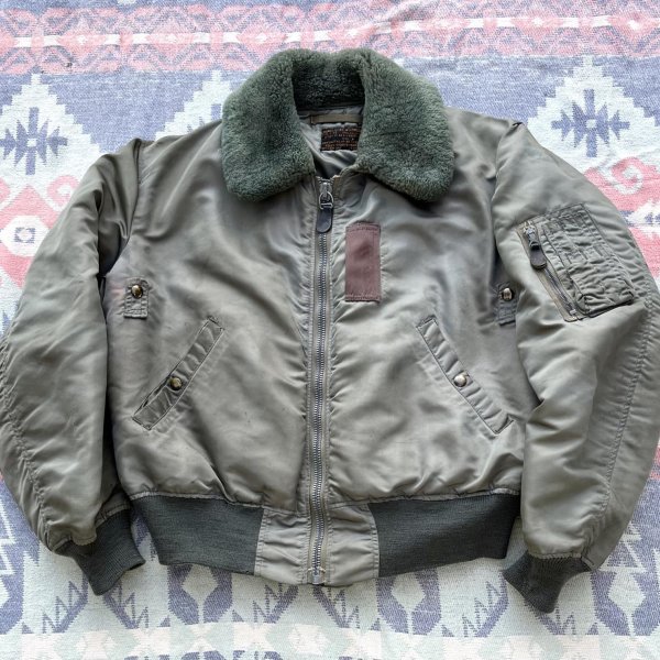 画像2: 50’s USAF B-15D (Mil-J-6251B)Flight Jacket (2)