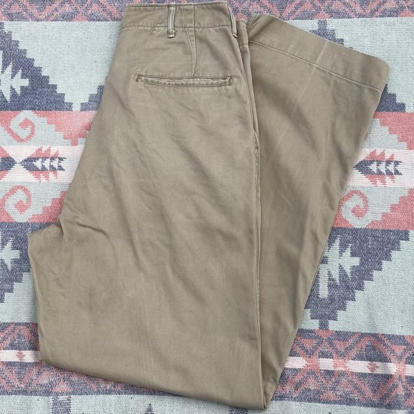画像1: 40’s ARMY M1945 Cotton Khaki Chino Trousers (両シームダブルステッチ) (1)