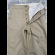 画像4: 40’s ARMY M1945 Cotton Khaki Chino Trousers (両シームダブルステッチ) (4)