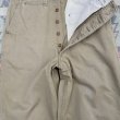 画像4: 40’s ARMY M1945 Cotton Khaki Chino Trousers (両シームダブルステッチ) (4)
