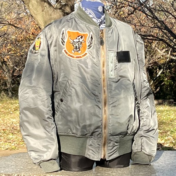 画像1: 極上 50’s MA-1 (8279A) Rolen Sportswear 13th FIS  F-101 Voodoo colonel Pilot着用 (1)